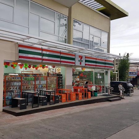 Keys 'N Places Holiday Rentals At Mesaverte Condo Cagayán de Oro Exterior foto